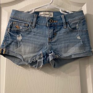Girls Abercrombie shorts